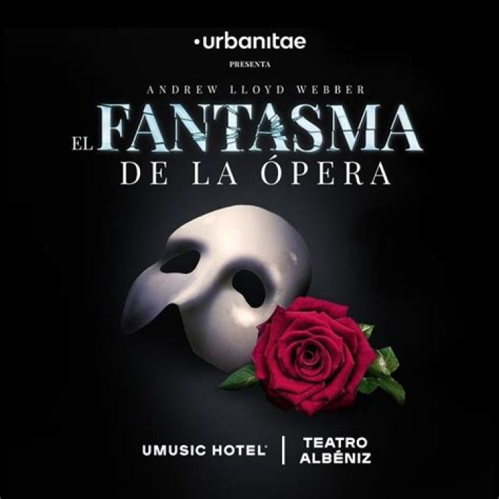 Does El Fantasma Have A Wife?