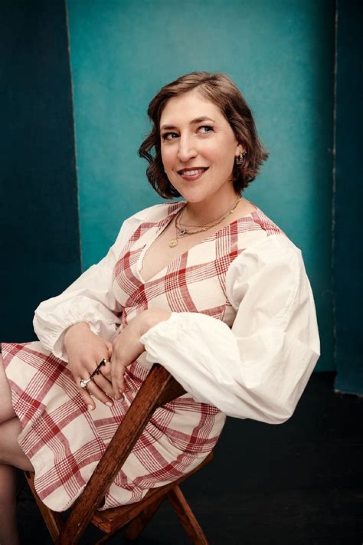 Exploring Mayim Bialik Measurements - The Complete Guide