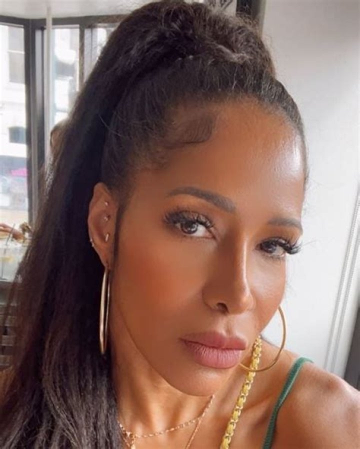 Exploring Sheree Whitfield Height