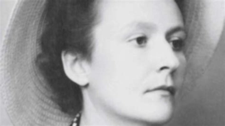 Exploring The Personal Life Of The French Actress