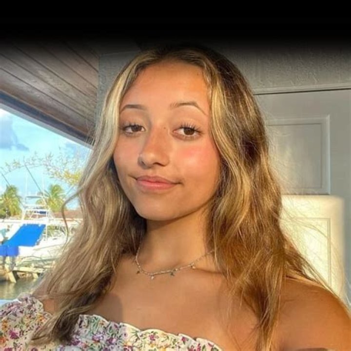 How Old Is Lexi Hidalgo?